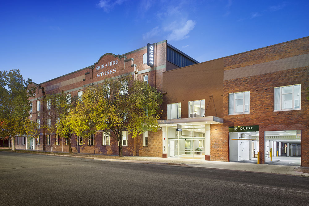 Quest Albury on Townsend Exterior