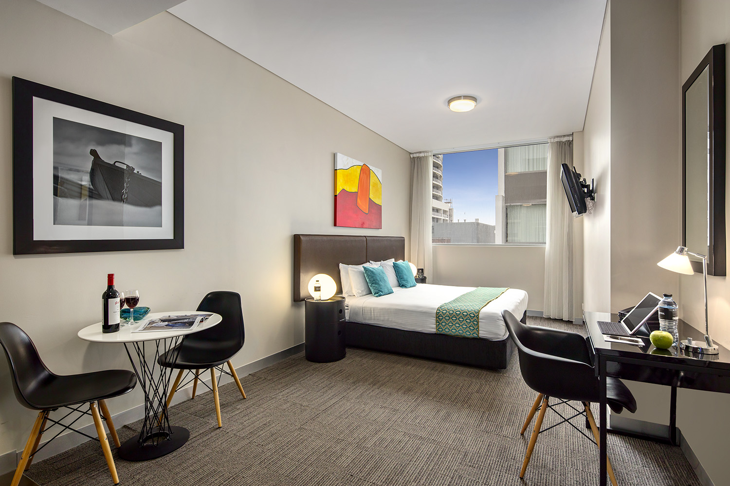 Simple Accommodation Bondi Junction Apartments with Luxury Interior Design