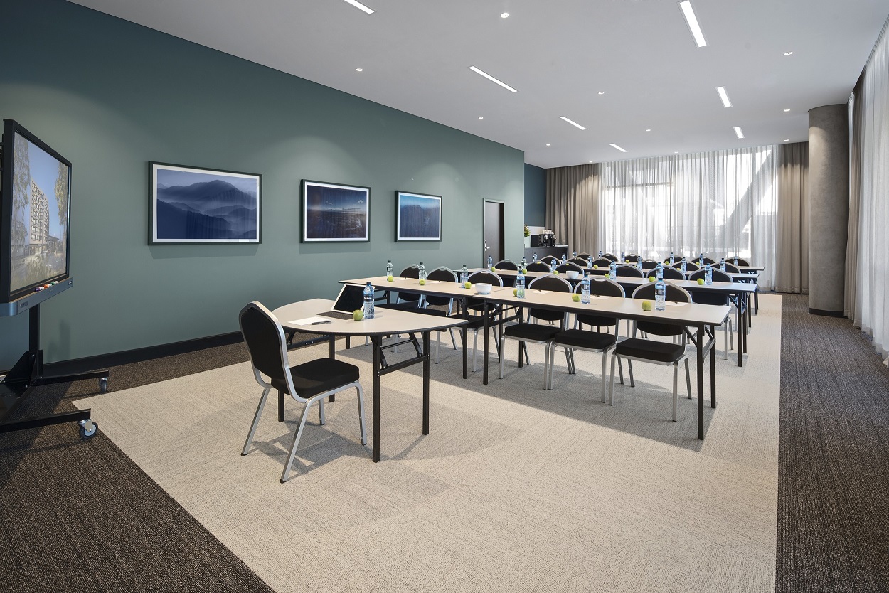 Penrith Conference and Meeting Room | Quest Penrith Apartment Hotel1250 x 834