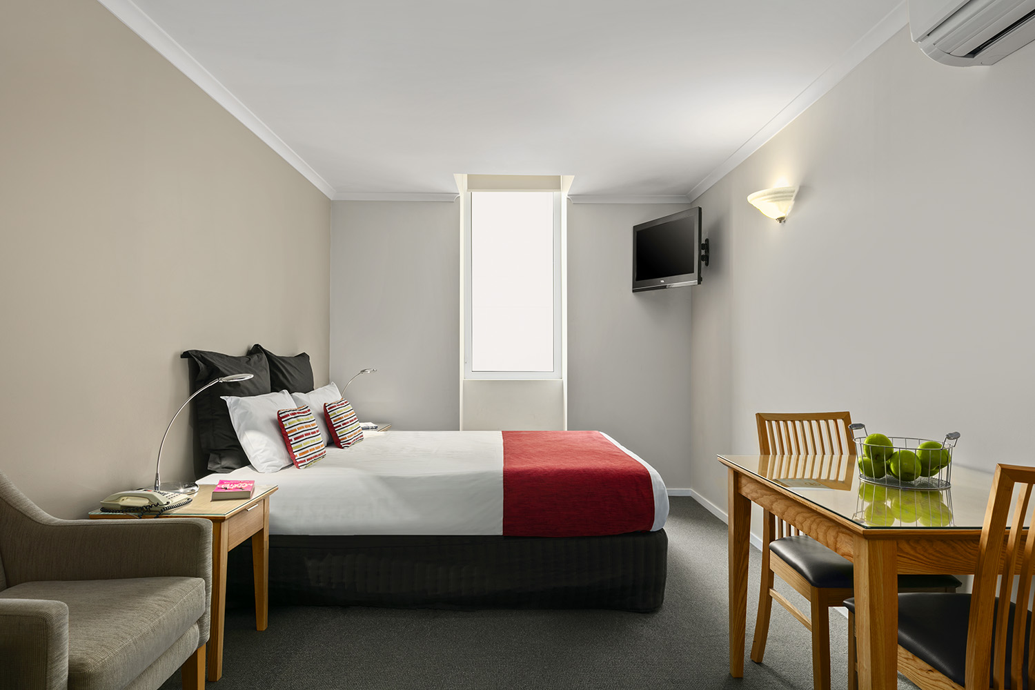 Hobart Serviced Apartments | Hobart Accommodation | Quest Waterfront
