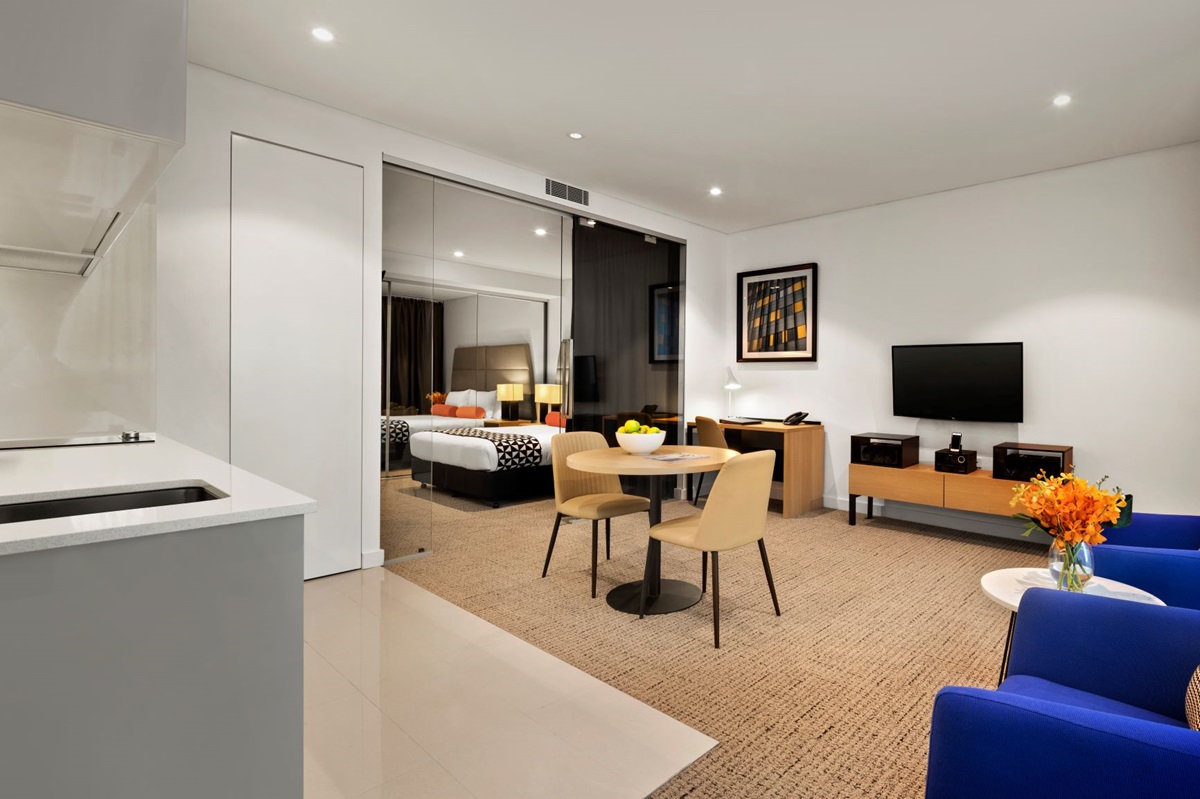 Studio Superior Accessible Apartment