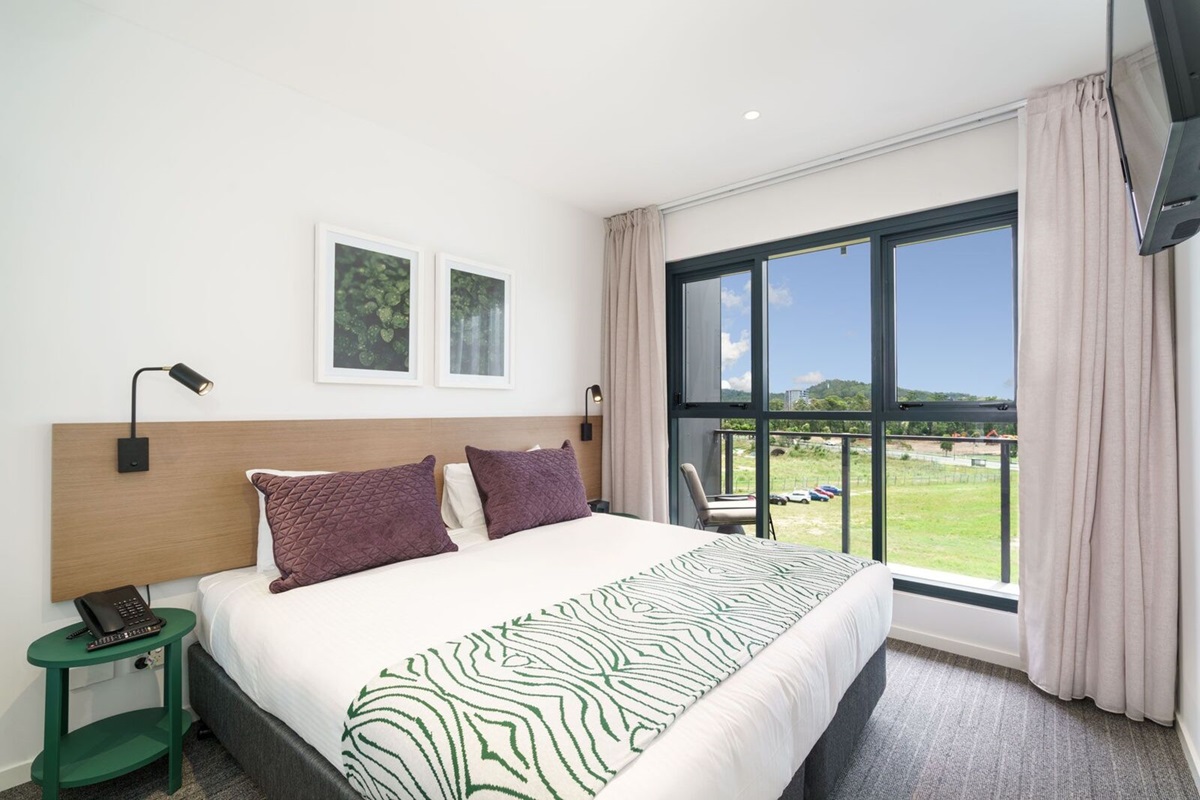 One Bedroom Apartment