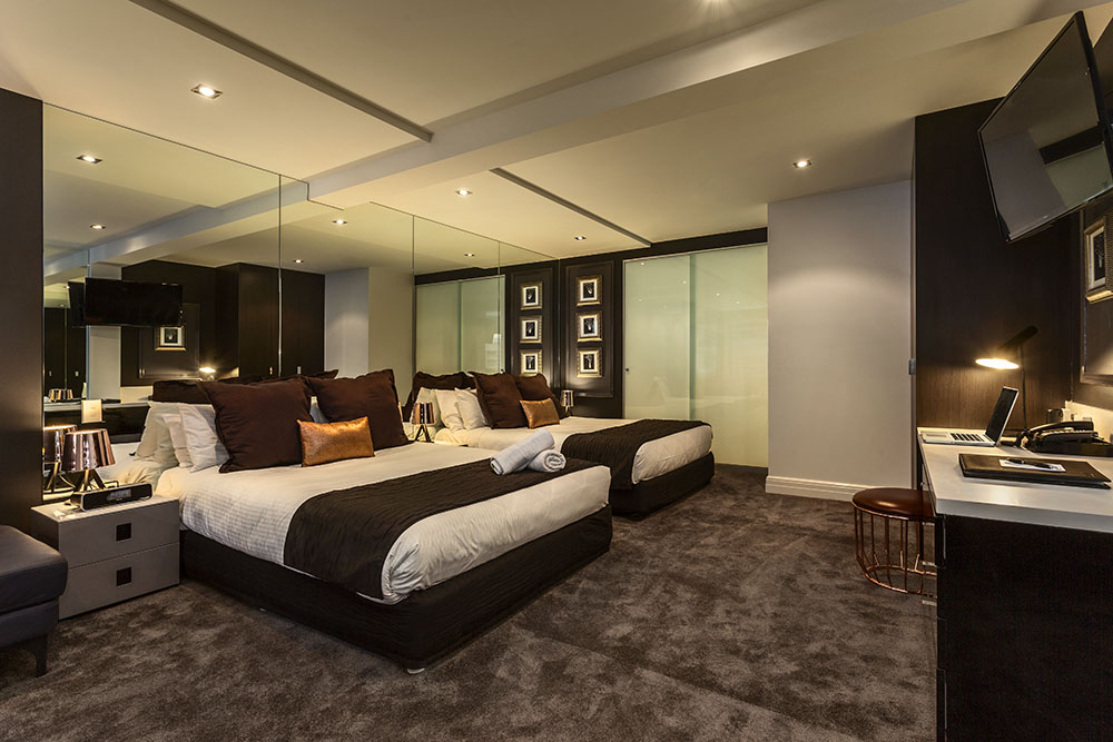Studio Superior Accessible Apartment