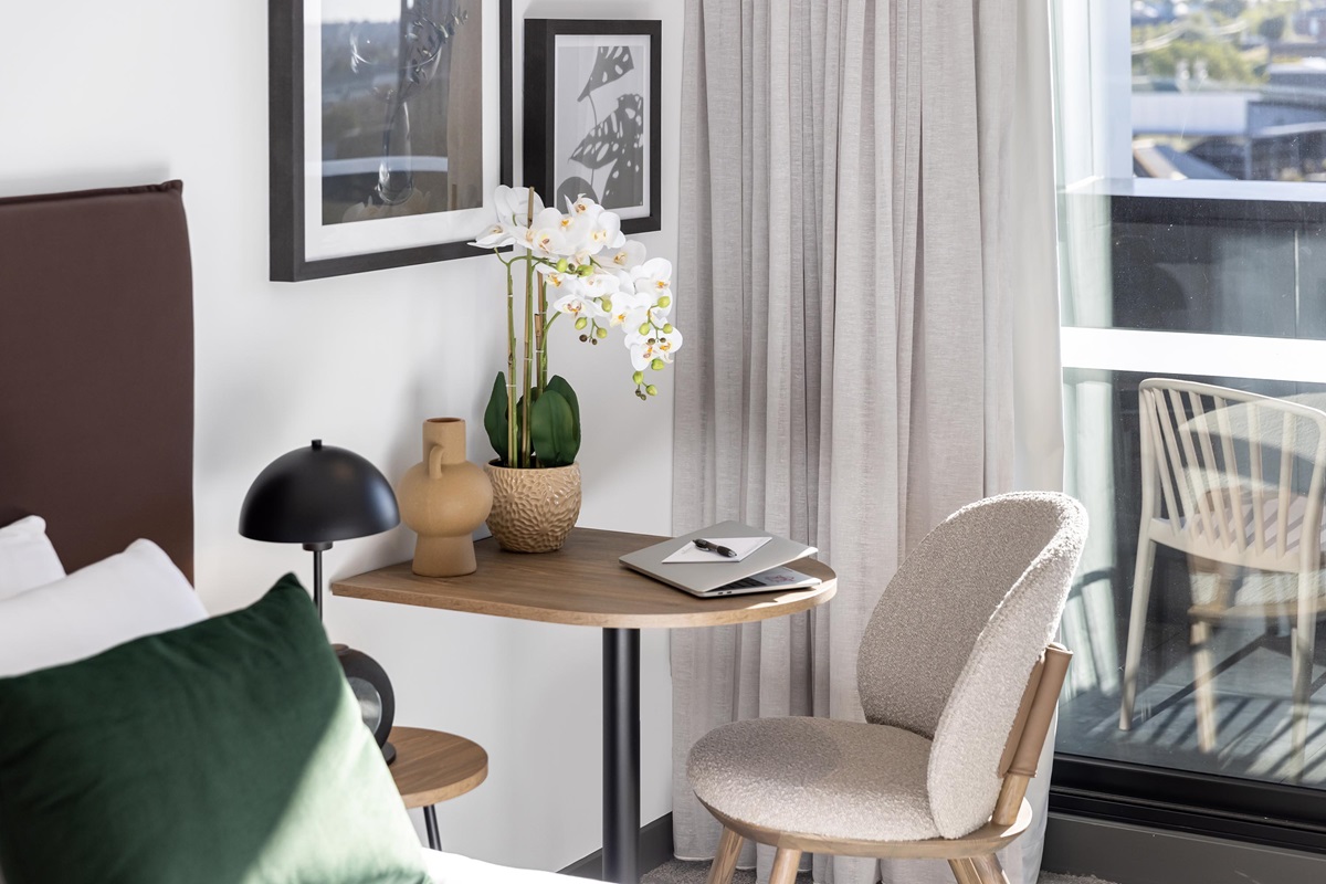 Studio Apartment