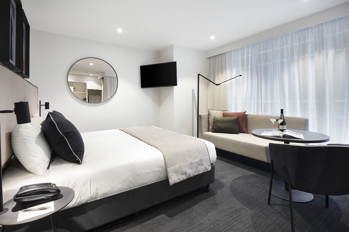 Studio Accessible Apartment
